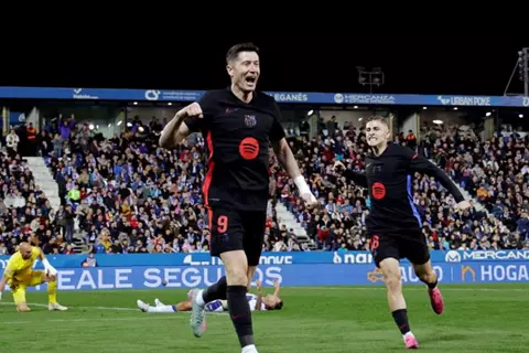 "بالنيران الصديقة".. برشلونة ينجو من فخ ليجانيس ويبتعد بصدارة الدوري الإسباني